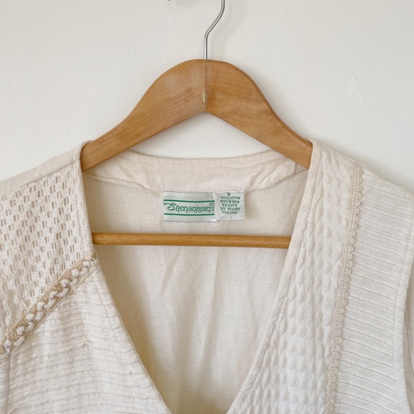 Vintage Shenanigans Toggle Vest - Picture 2 of 3